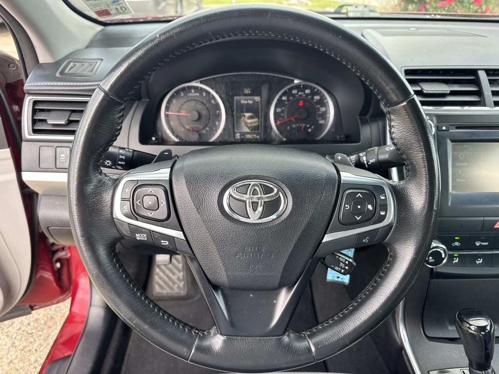 2016 Toyota Camry SE