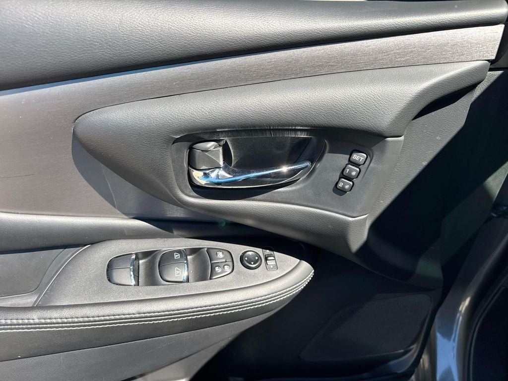 2023 Nissan Murano SL FWD