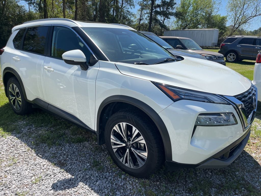 2022 Nissan Rogue SV FWD