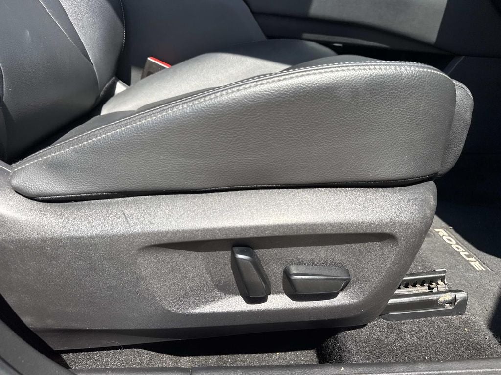2021 Nissan Rogue SL FWD