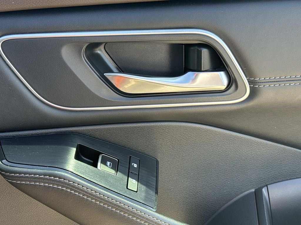 2021 Nissan Rogue SL FWD