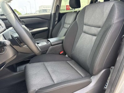 2025 Nissan Rogue SV FWD