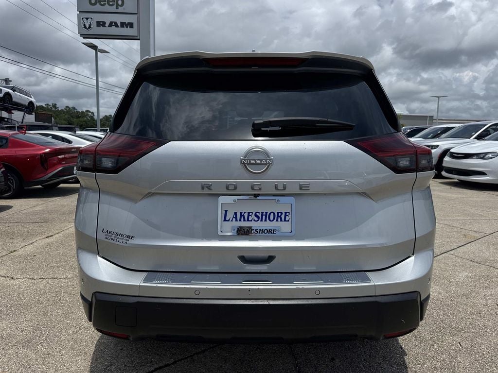 2025 Nissan Rogue SV FWD