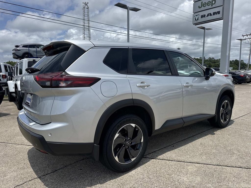 2025 Nissan Rogue SV FWD