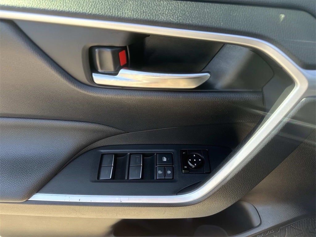 2022 Toyota RAV4 Hybrid Hybrid SE