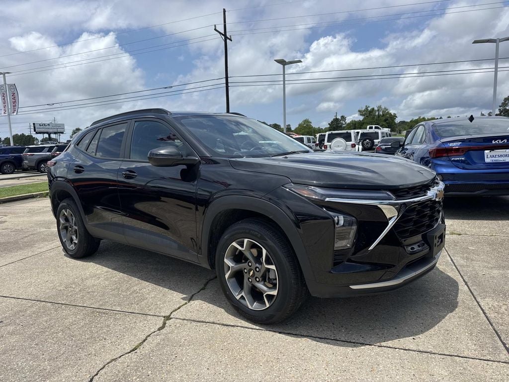 2025 Chevrolet Trax FWD LT