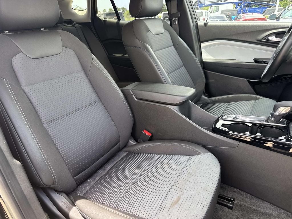2025 Chevrolet Trax FWD LT