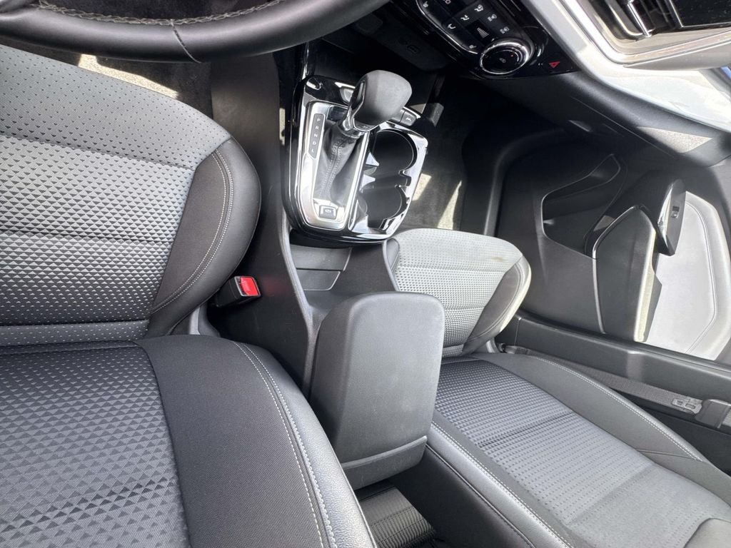 2025 Chevrolet Trax FWD LT