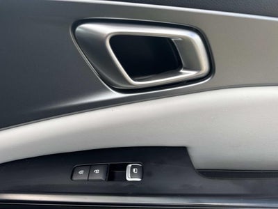 2023 Kia Carnival LX Seat Package