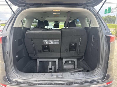2023 Kia Carnival LX Seat Package