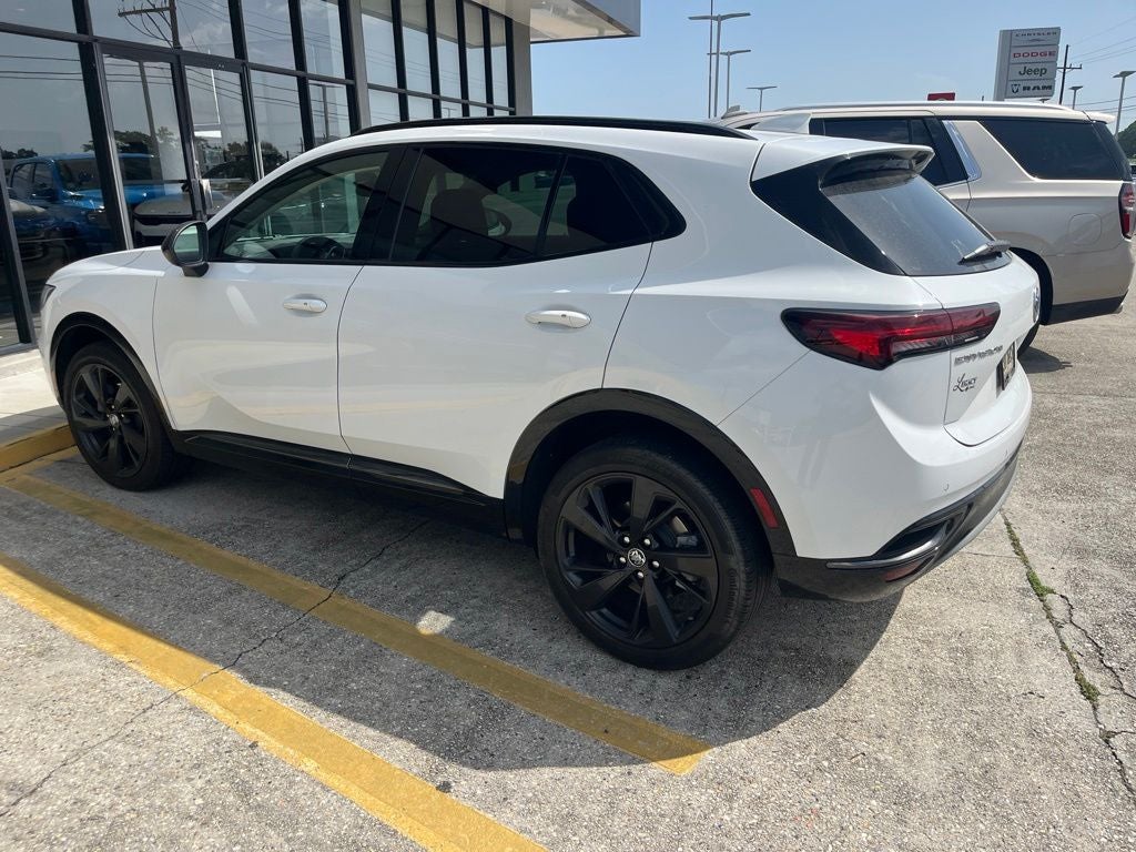 2023 Buick Envision Essence FWD