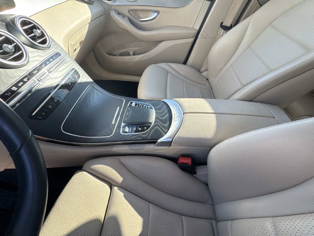 2022 Mercedes-Benz GLC GLC 300