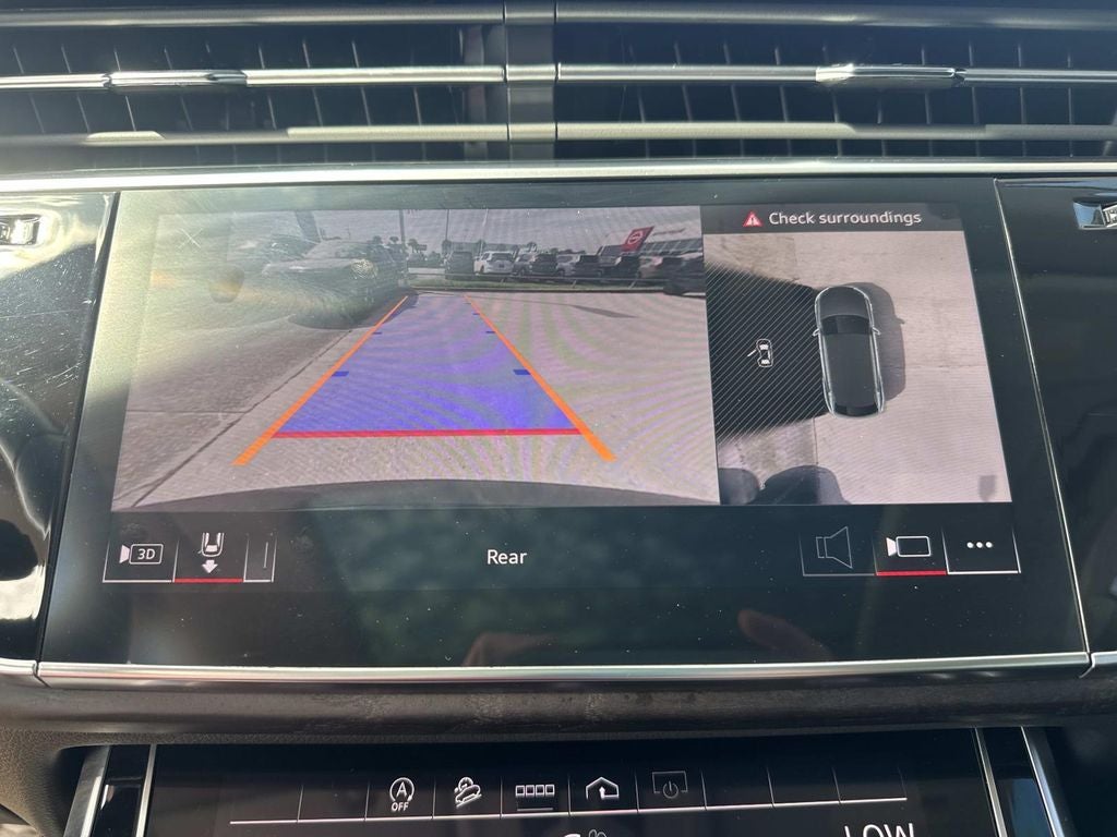 2023 Audi Q8 Premium 55 TFSI quattro Tiptronic