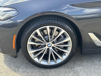 2022 BMW 5 Series 530i