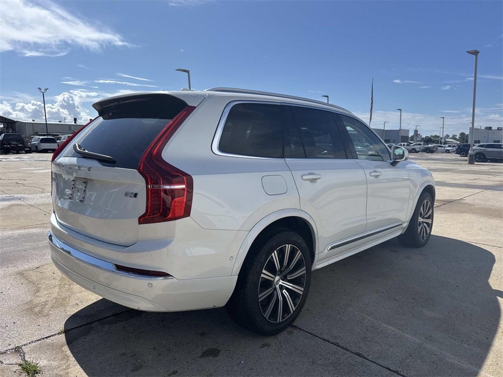 2025 Volvo XC90 B5 Plus