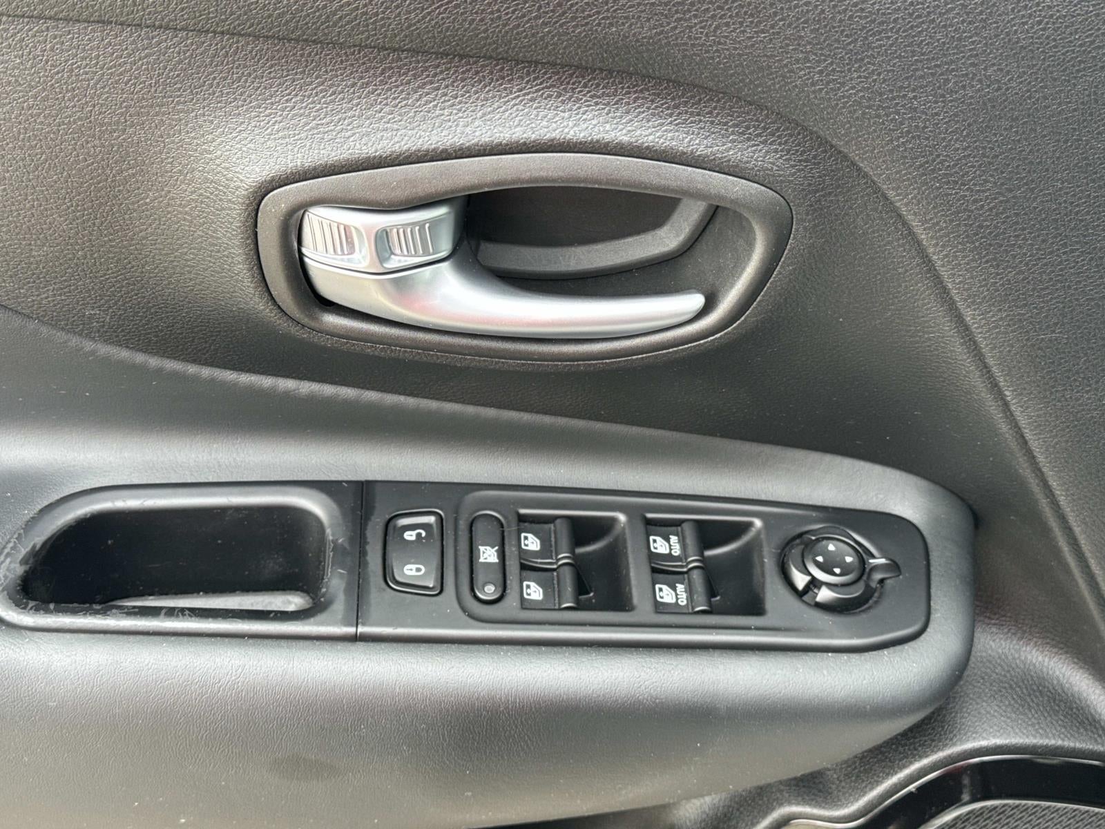 2019 Jeep Renegade Altitude FWD