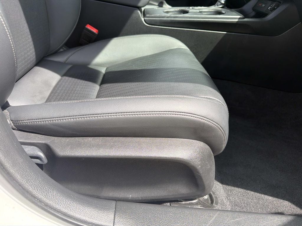 2024 Honda Civic Hatchback EX-L