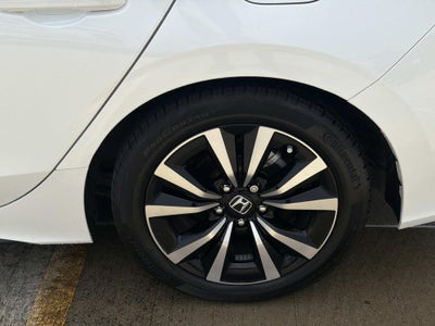 2024 Honda Civic Hatchback EX-L