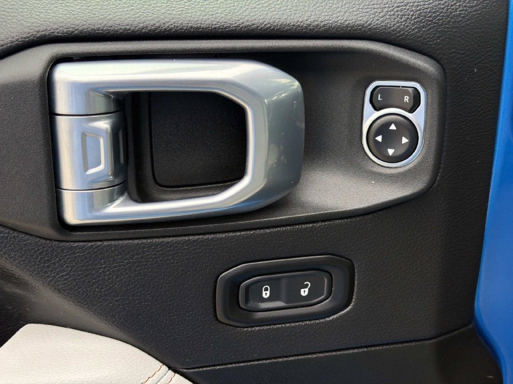 2022 Jeep Wrangler Unlimited Unlimited Sahara High Altitude