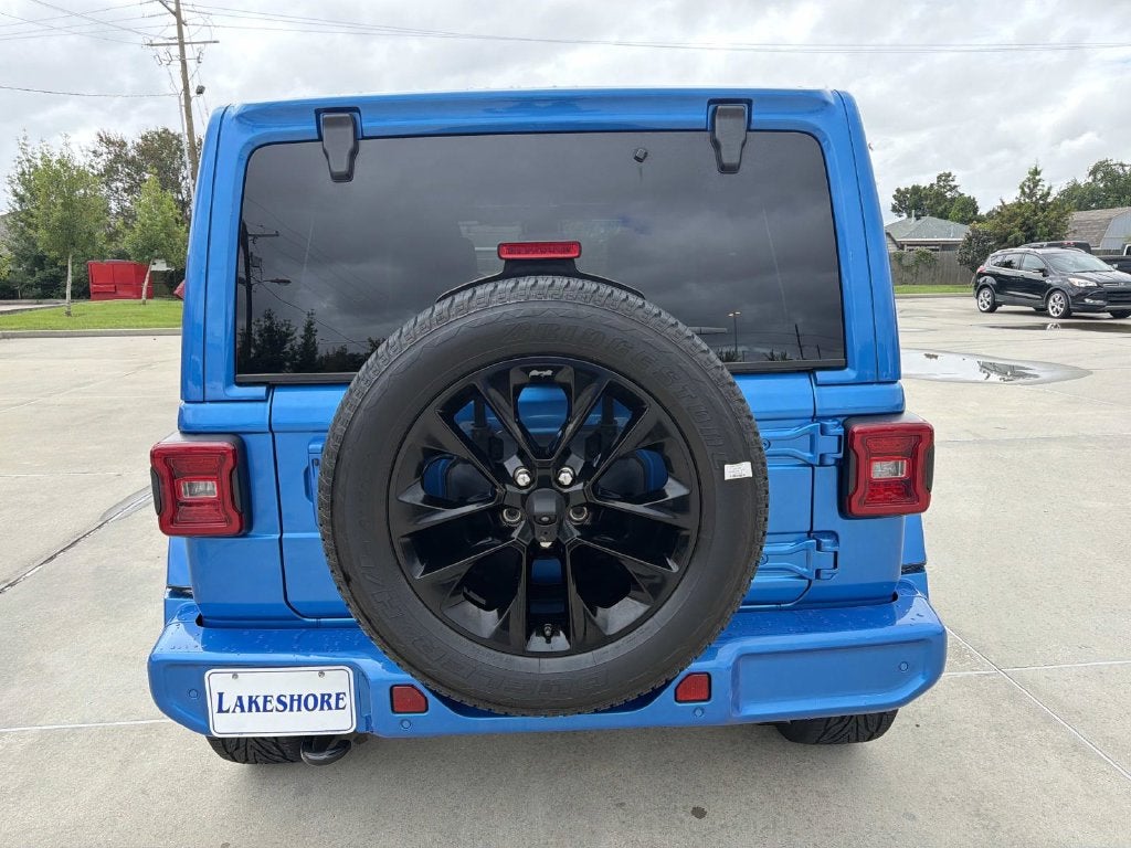 2022 Jeep Wrangler Unlimited Unlimited Sahara High Altitude