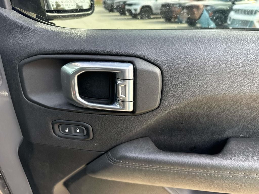 2021 Jeep Wrangler Unlimited Sahara Altitude 4x4