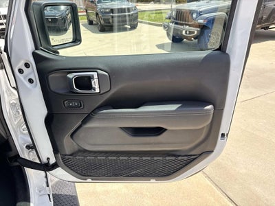 2023 Jeep Wrangler 4xe Sahara 4x4