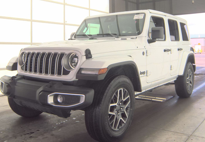 2025 Jeep Wrangler 4-Door Sahara 4x4