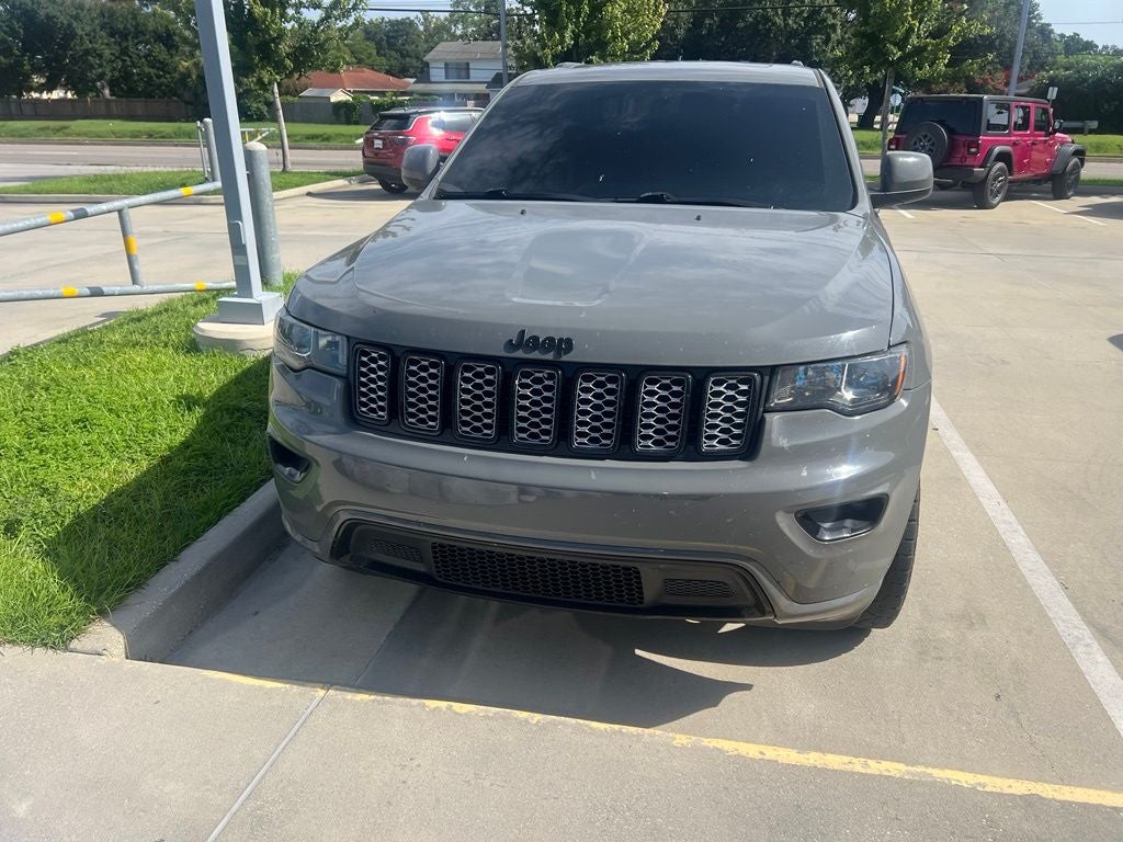 2020 Jeep Grand Cherokee Altitude