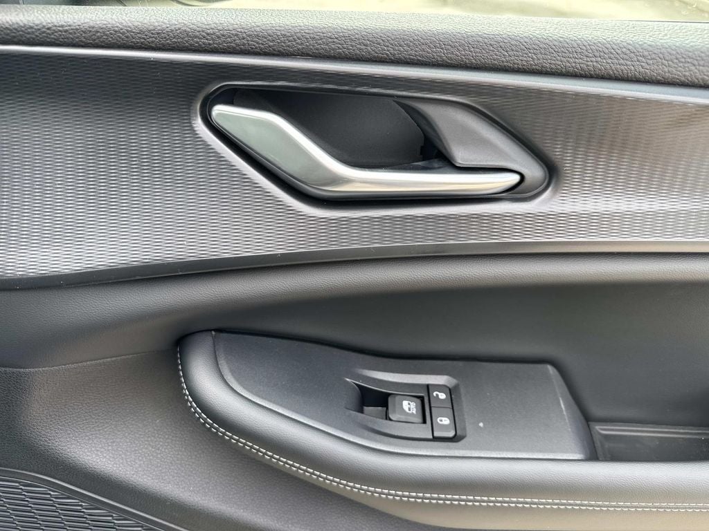 2025 Jeep Grand Cherokee GRAND CHEROKEE LAREDO X 4X2