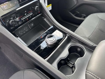 2025 Jeep Grand Cherokee GRAND CHEROKEE LAREDO X 4X2