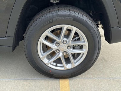 2026 Jeep Grand Cherokee GRAND CHEROKEE LAREDO X 4X2