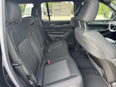 2026 Jeep Grand Cherokee GRAND CHEROKEE LAREDO X 4X2