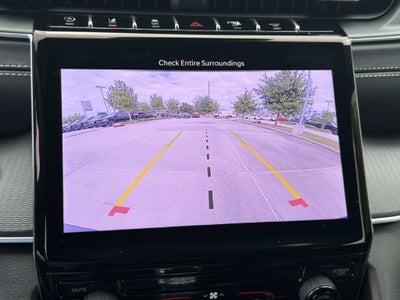 2027 Jeep Grand Cherokee Laredo