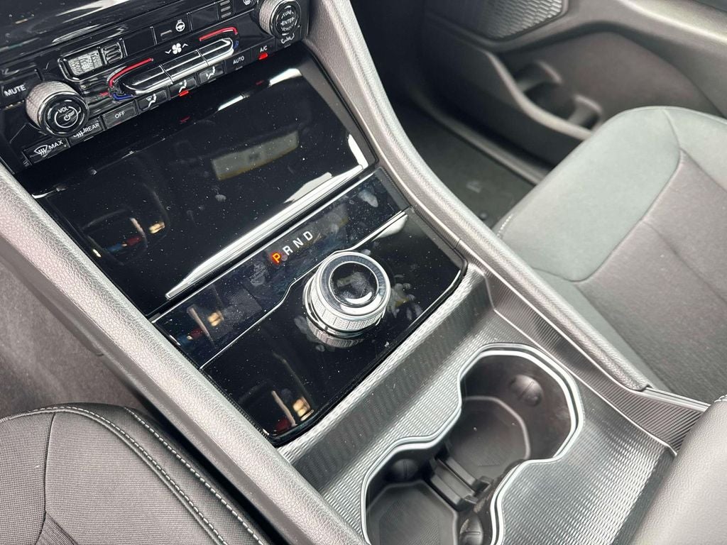 2025 Jeep Grand Cherokee GRAND CHEROKEE LAREDO 4X2