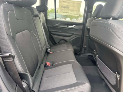 2025 Jeep Grand Cherokee GRAND CHEROKEE LAREDO 4X2