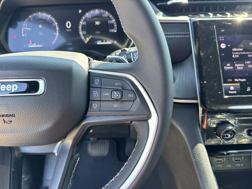 2026 Jeep Grand Cherokee GRAND CHEROKEE LAREDO 4X2