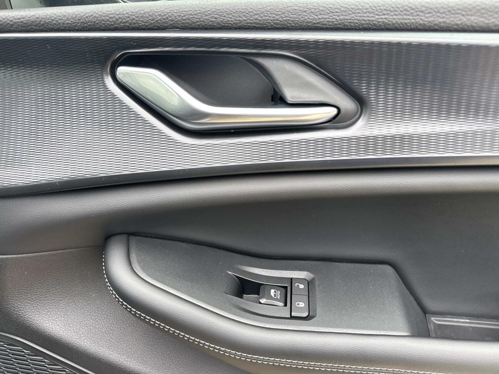 2026 Jeep Grand Cherokee GRAND CHEROKEE LAREDO 4X2