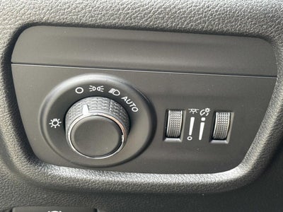 2026 Jeep Grand Cherokee GRAND CHEROKEE LAREDO 4X2