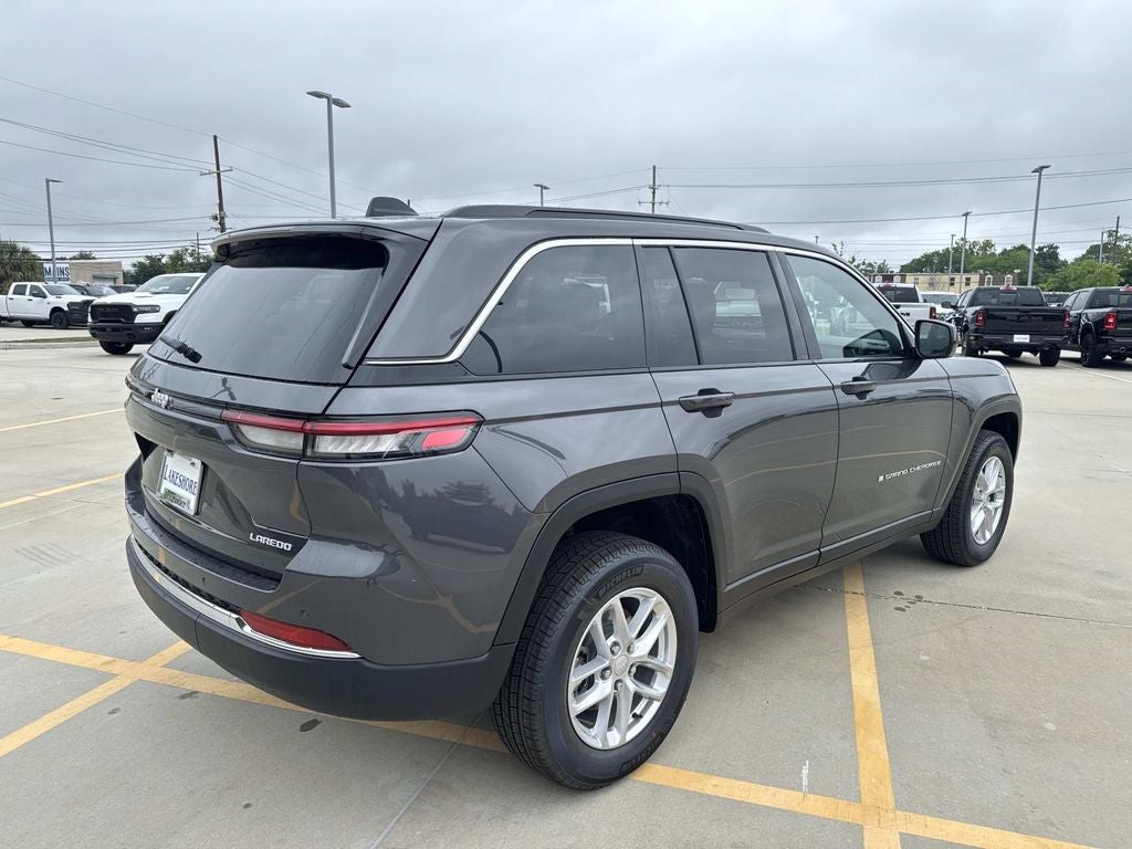 2026 Jeep Grand Cherokee GRAND CHEROKEE LAREDO 4X2