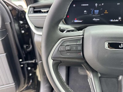 2026 Jeep Grand Cherokee GRAND CHEROKEE LAREDO 4X2