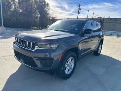 2025 Jeep Grand Cherokee GRAND CHEROKEE LAREDO 4X2