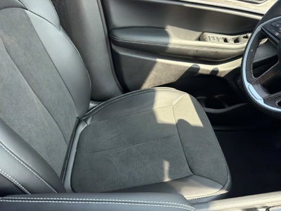 2027 Jeep Grand Cherokee Laredo Altitude