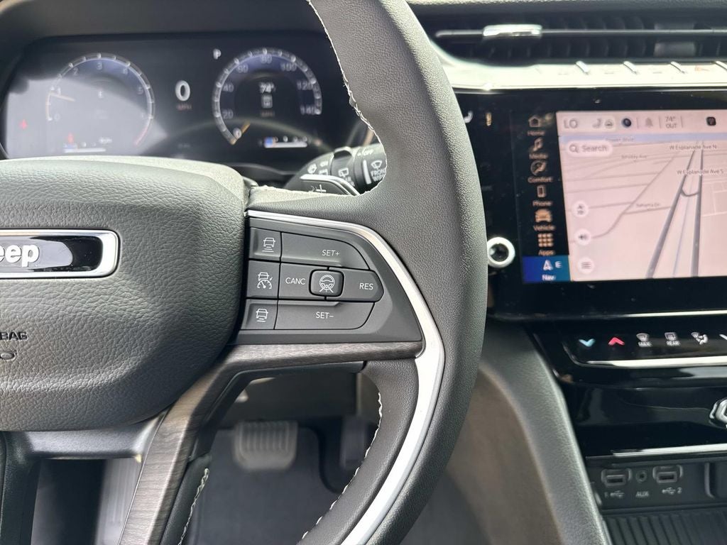 2026 Jeep Grand Cherokee GRAND CHEROKEE LAREDO ALTITUDE 4X2