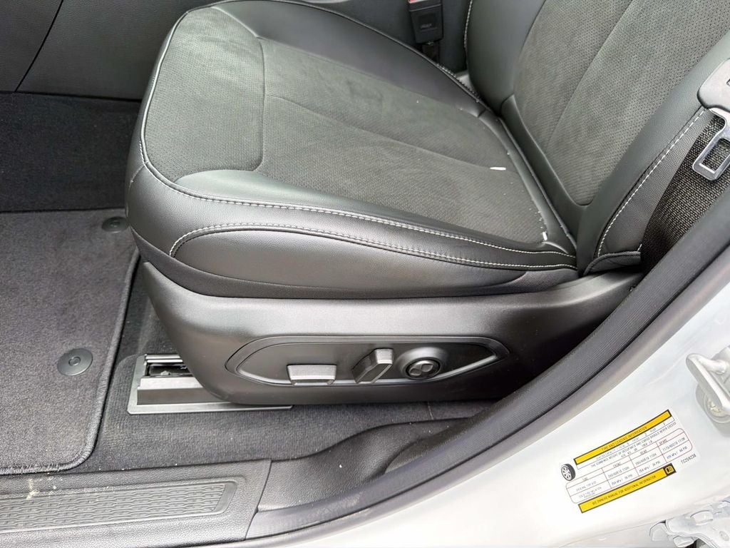 2026 Jeep Grand Cherokee GRAND CHEROKEE LAREDO ALTITUDE 4X2