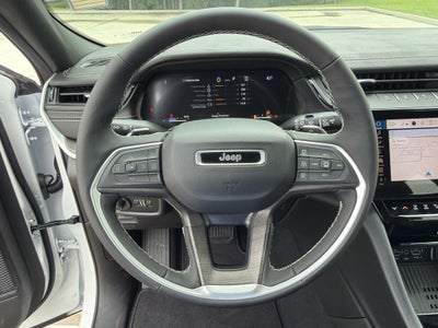 2026 Jeep Grand Cherokee GRAND CHEROKEE LAREDO ALTITUDE 4X2