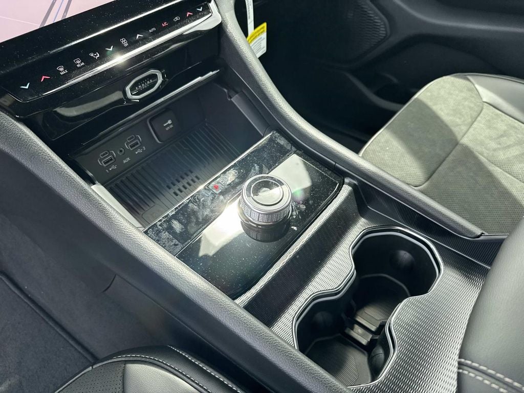 2026 Jeep Grand Cherokee GRAND CHEROKEE LAREDO ALTITUDE 4X2