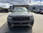 2027 Jeep Grand Cherokee Laredo Altitude