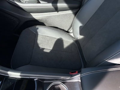 2027 Jeep Grand Cherokee Laredo Altitude