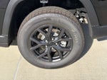 2027 Jeep Grand Cherokee Laredo Altitude