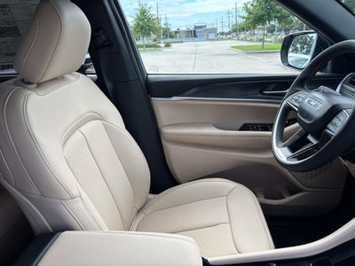 2025 Jeep Grand Cherokee GRAND CHEROKEE LIMITED 4X2